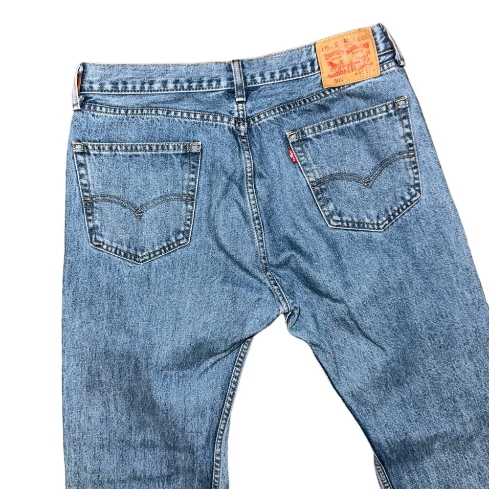 Levi’s 505 Relaxed Fit Straight Leg Jeans Men’s 34X30 - Picture 4 of 6